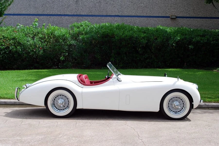 1954 Jaguar XK120 Special Equipment - Image 9 of 11