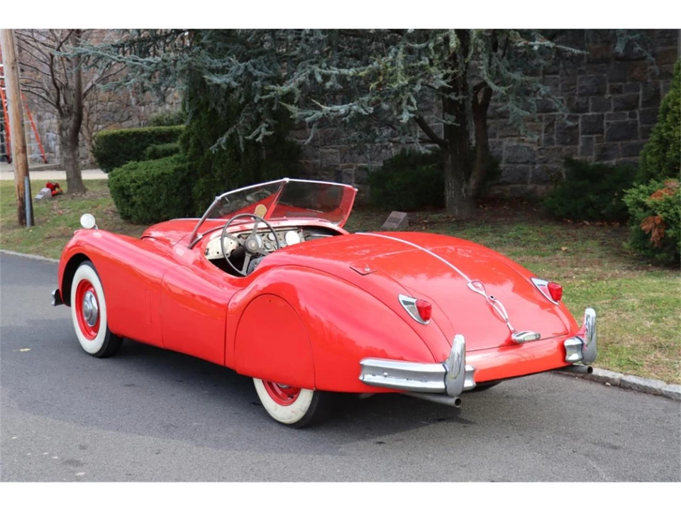 1954 Jaguar XK140 - Image 5 of 8