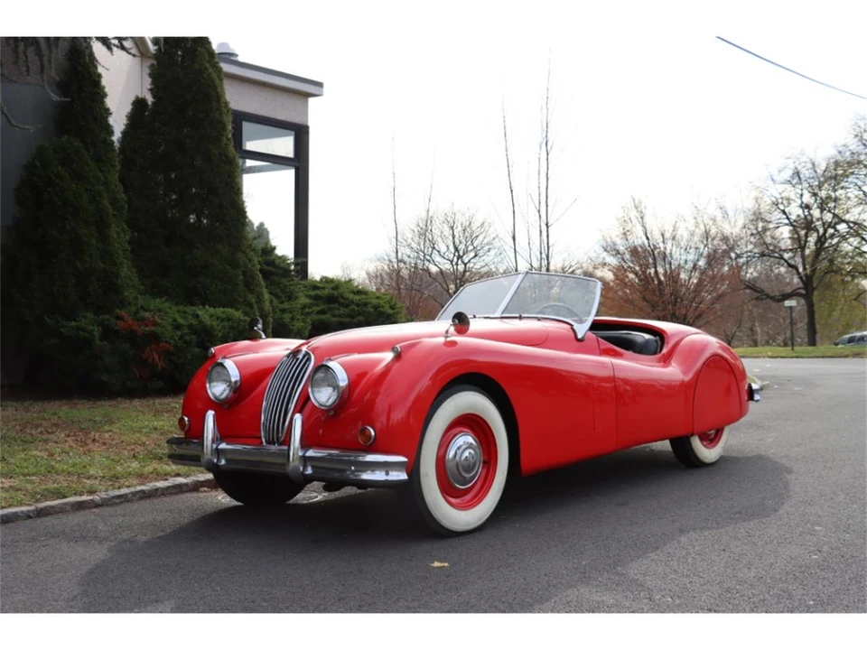 1954 Jaguar XK140 - Image 2 of 8