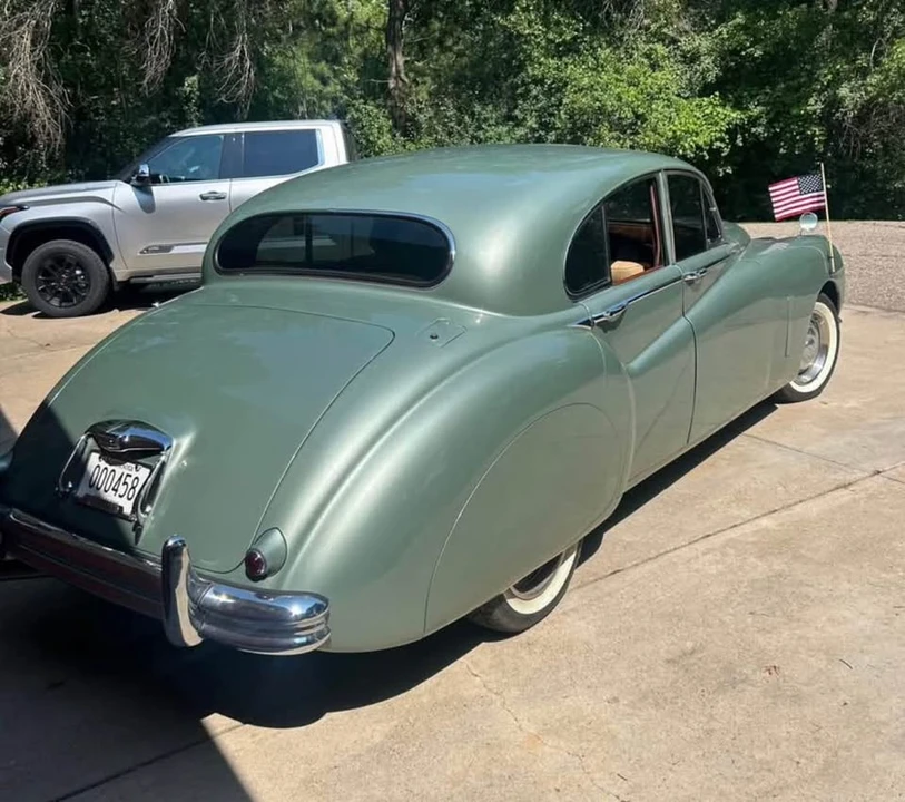 1954 Jaguar Mark VII & VIII & IX - Image 5 of 15