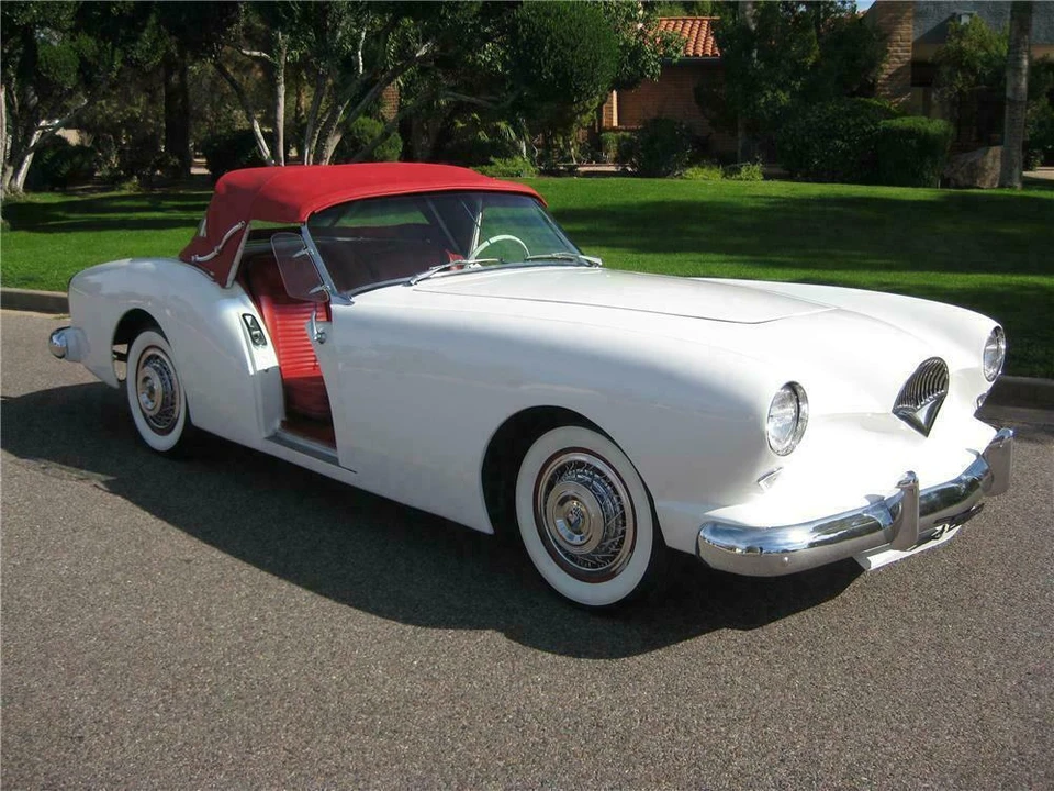 1954 Kaiser Darrin - Image 2 of 4