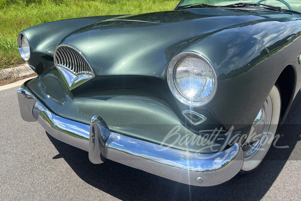 1954 Kaiser Darrin - Image 11 of 17