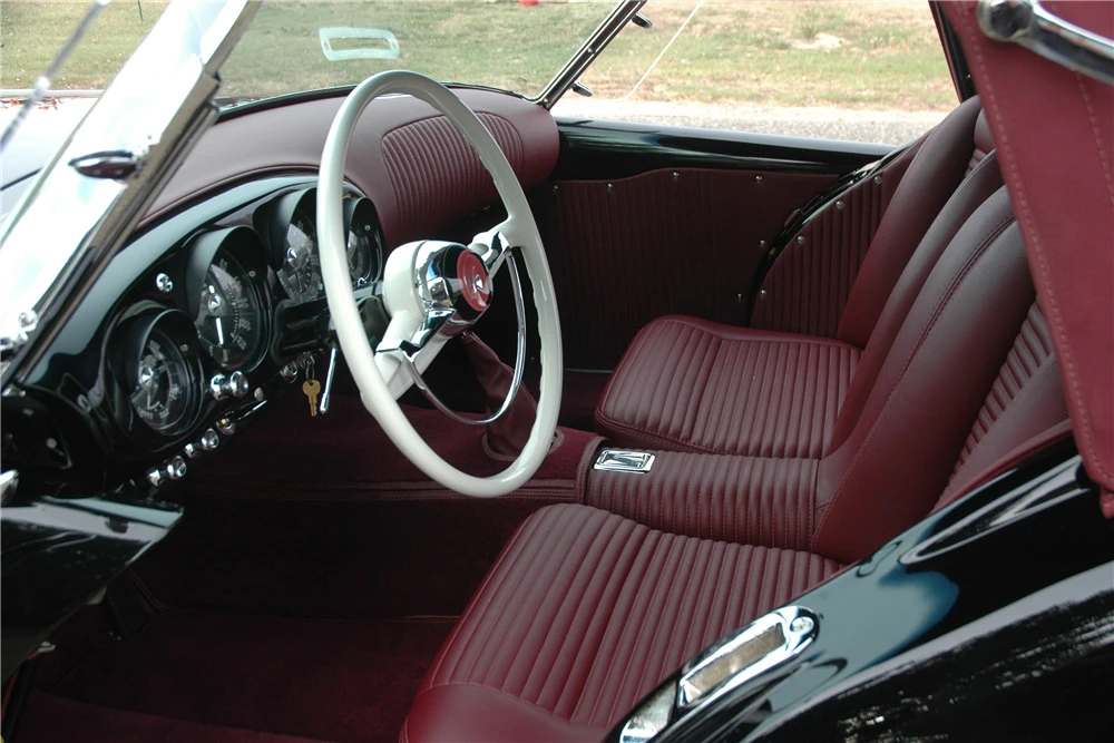 1954 Kaiser Darrin - Image 4 of 5