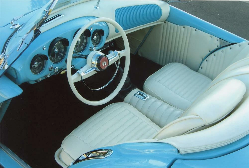 1954 Kaiser Darrin - Image 4 of 5