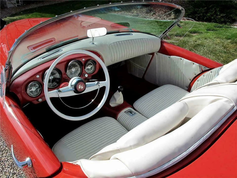 1954 Kaiser Darrin - Image 4 of 5