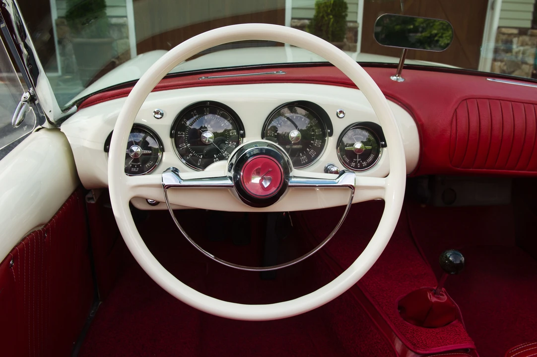 1954 Kaiser Darrin - Image 29 of 31