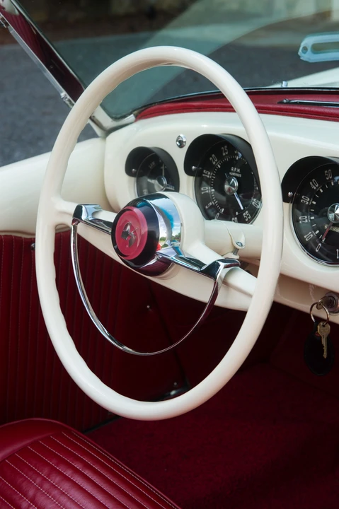 1954 Kaiser Darrin - Image 25 of 31