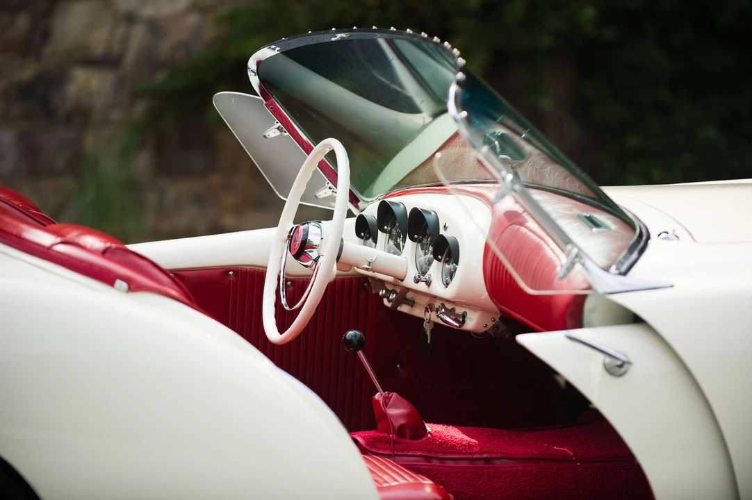 1954 Kaiser Darrin - Image 30 of 31