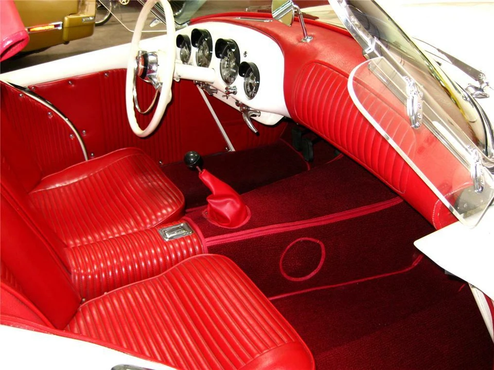 1954 Kaiser Darrin - Image 4 of 5