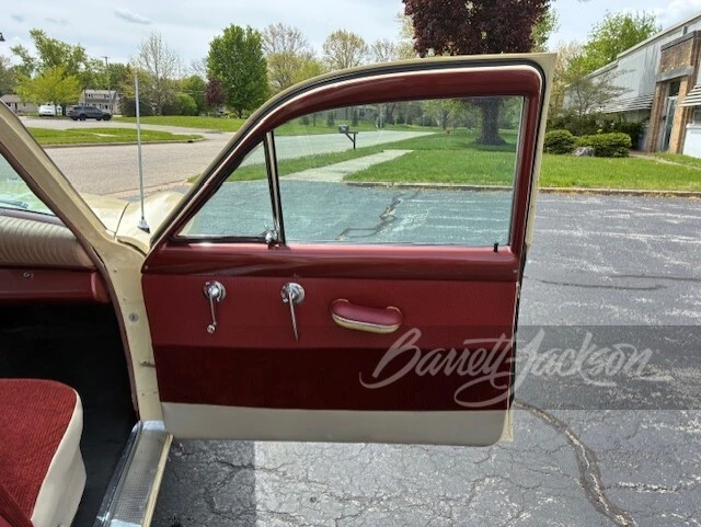 1954 Kaiser Darrin - Image 10 of 23