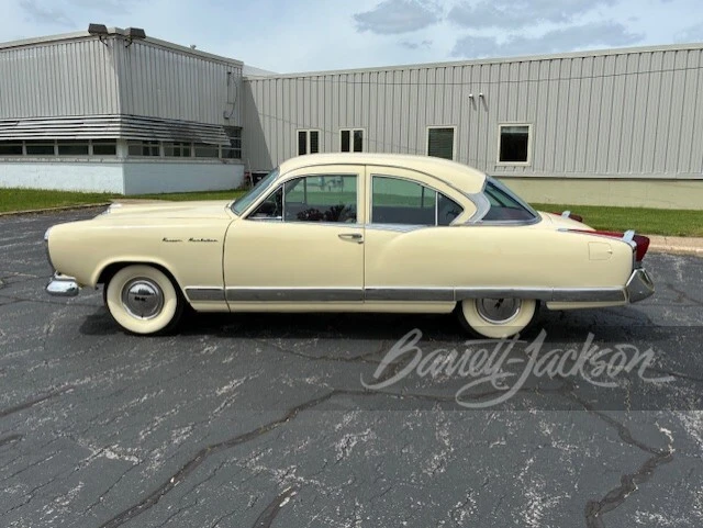 1954 Kaiser Darrin - Image 17 of 23