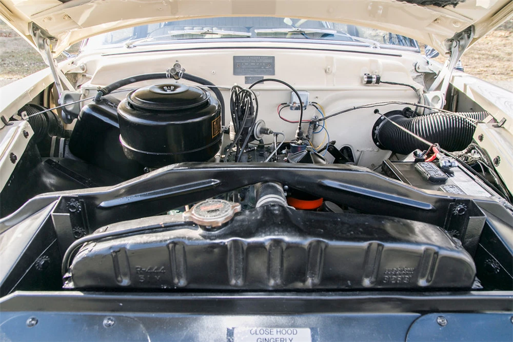 1954 Kaiser - Image 3 of 9