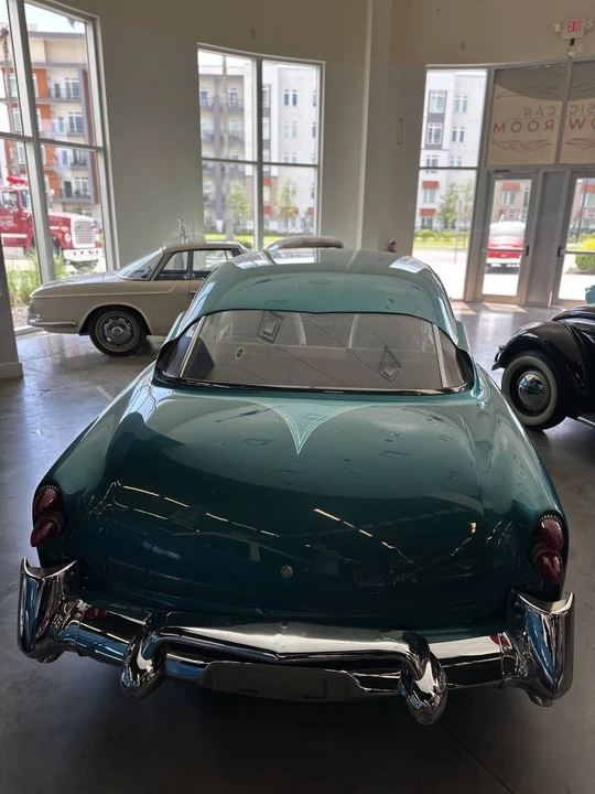 1954 Kaiser Darrin - Image 4 of 21