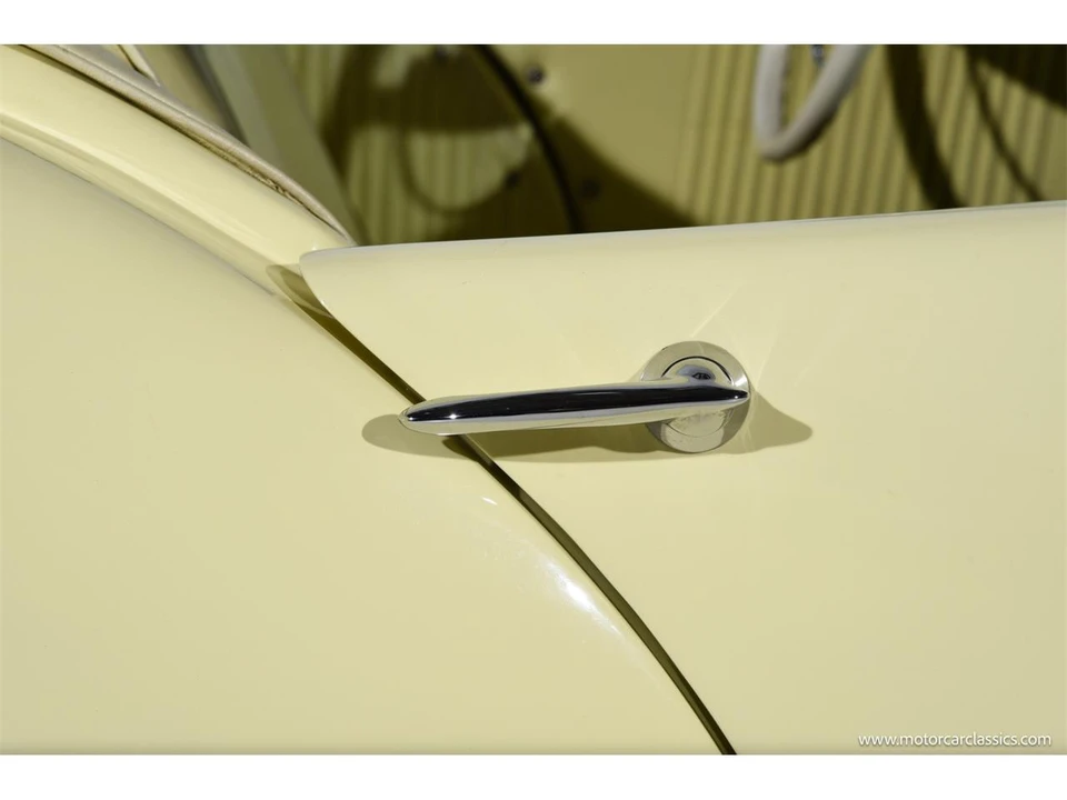 1954 Kaiser Darrin - Image 25 of 31