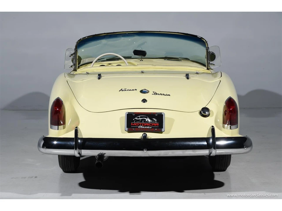 1954 Kaiser Darrin - Image 8 of 31