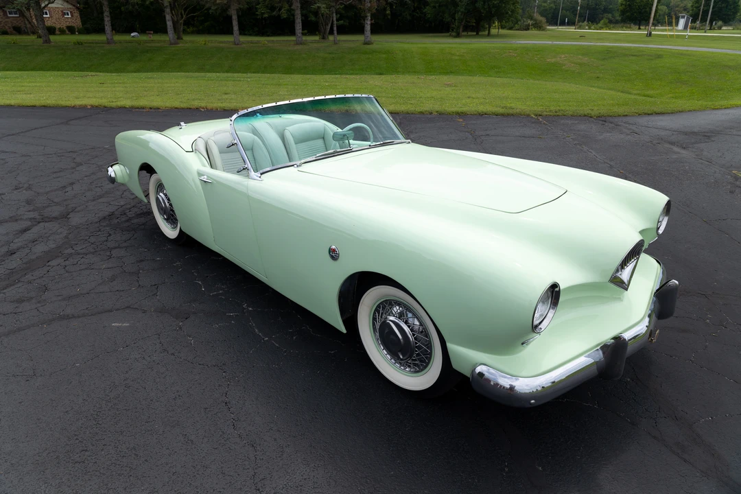 1954 Kaiser Darrin - Image 3 of 31