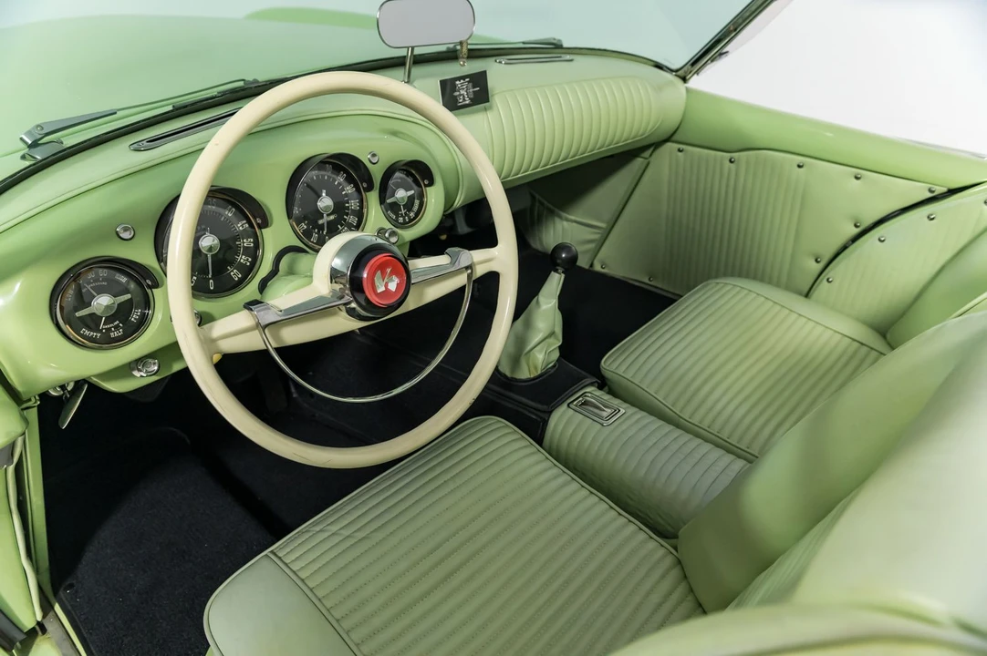 1954 Kaiser Darrin - Image 5 of 31