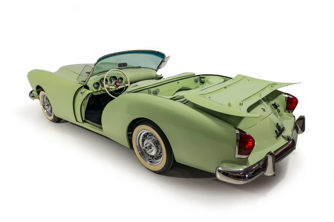 1954 Kaiser Darrin - Image 8 of 31