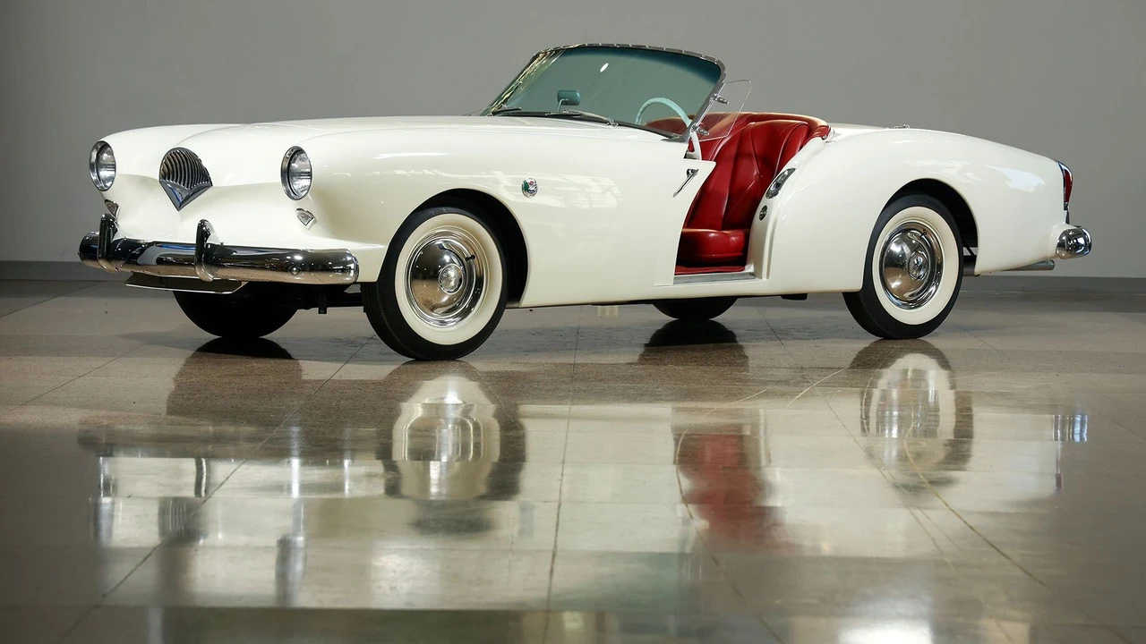 1954 Kaiser Darrin - Image 8 of 31