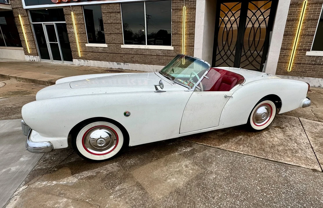 1954 Kaiser Darrin - Image 16 of 31