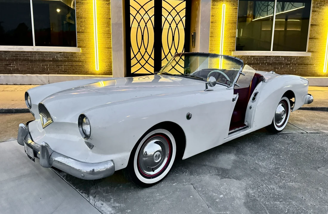 1954 Kaiser Darrin - Image 6 of 31