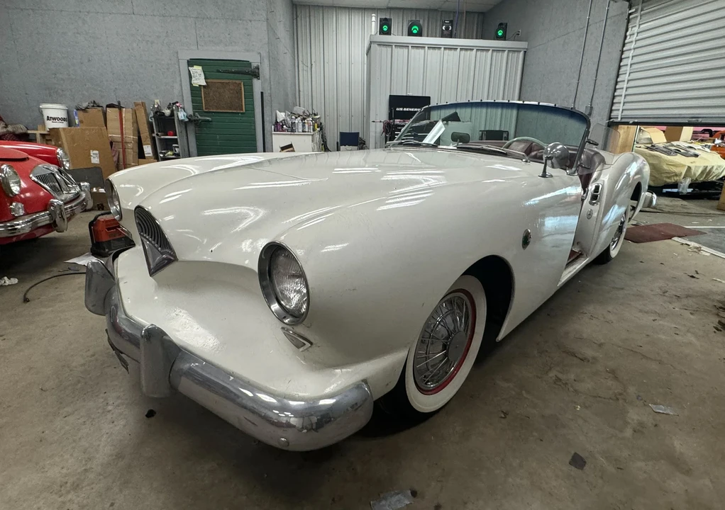 1954 Kaiser Darrin - Image 7 of 31
