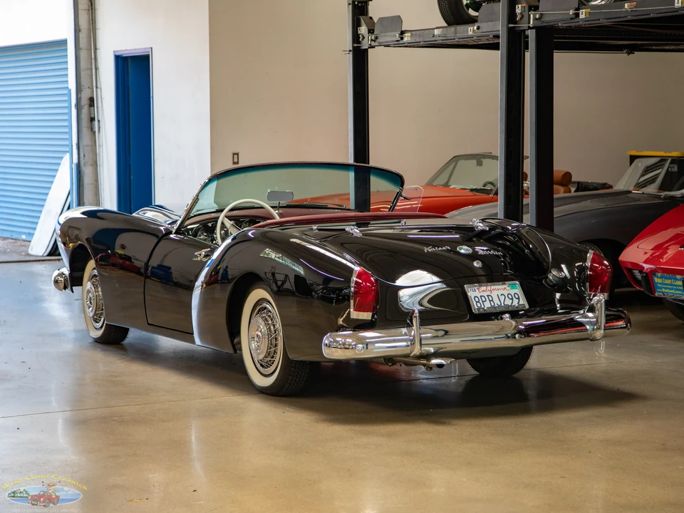 1954 Kaiser Darrin - Image 25 of 31