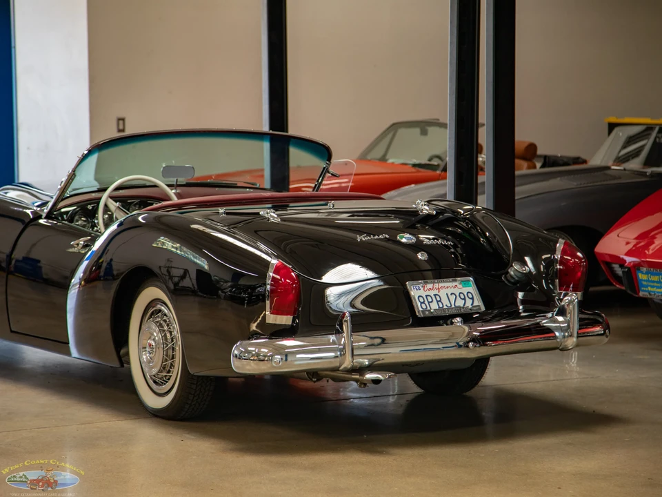 1954 Kaiser Darrin - Image 27 of 31