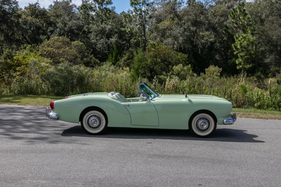 1954 Kaiser Darrin - Image 23 of 31
