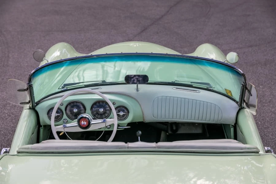 1954 Kaiser Darrin - Image 28 of 31