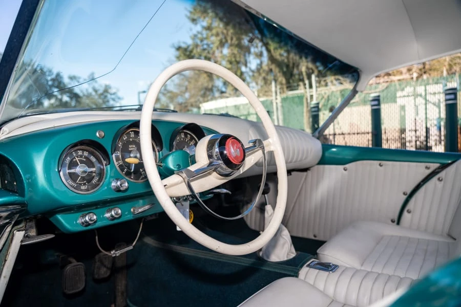 1954 Kaiser Darrin - Image 14 of 24