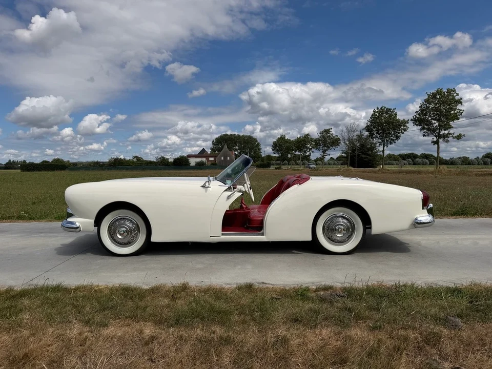1954 Kaiser Darrin - Image 6 of 31