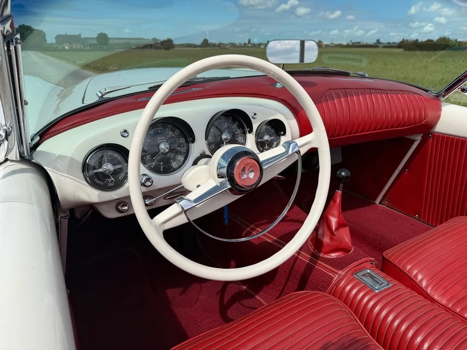 1954 Kaiser Darrin - Image 14 of 31