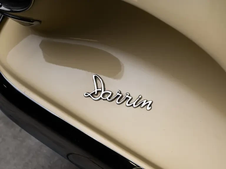 1954 Kaiser Darrin - Image 7 of 23