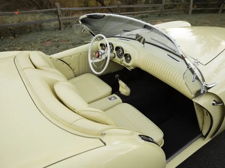 1954 Kaiser Darrin - Image 5 of 17