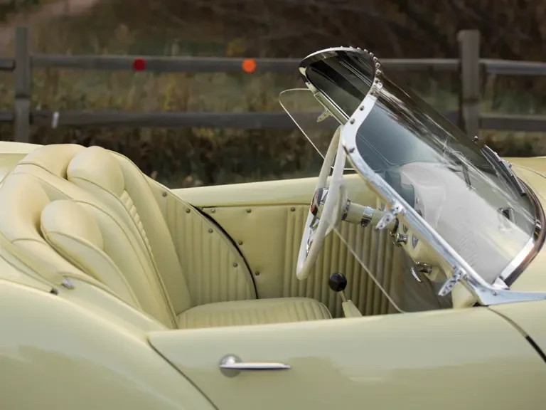 1954 Kaiser Darrin - Image 16 of 17