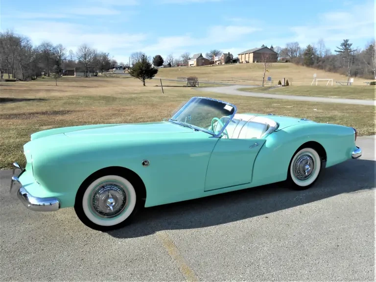 1954 Kaiser Darrin - Image 2 of 25