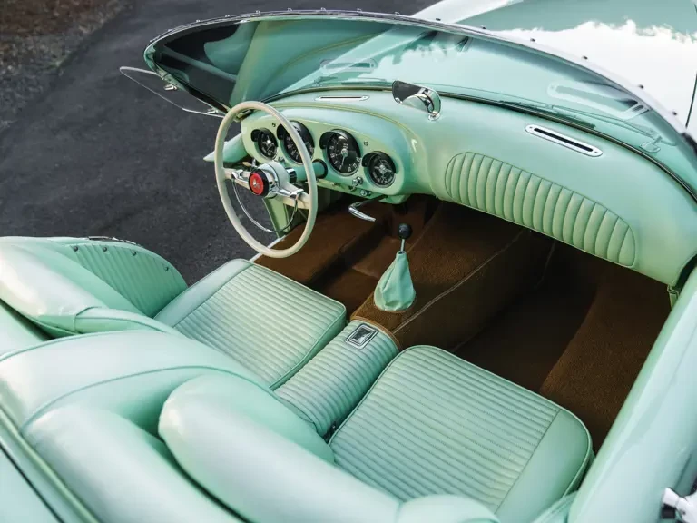 1954 Kaiser Darrin - Image 11 of 31