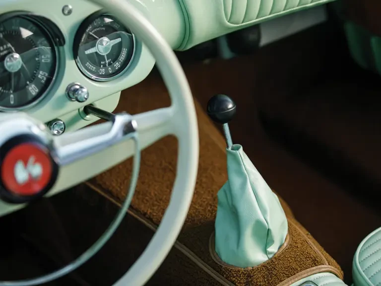 1954 Kaiser Darrin - Image 12 of 31
