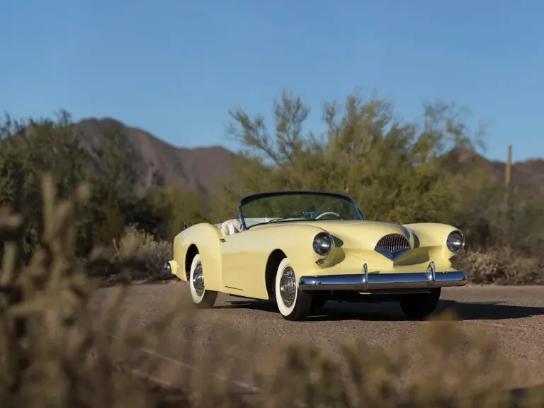 1954 Kaiser Darrin - Image 2 of 25