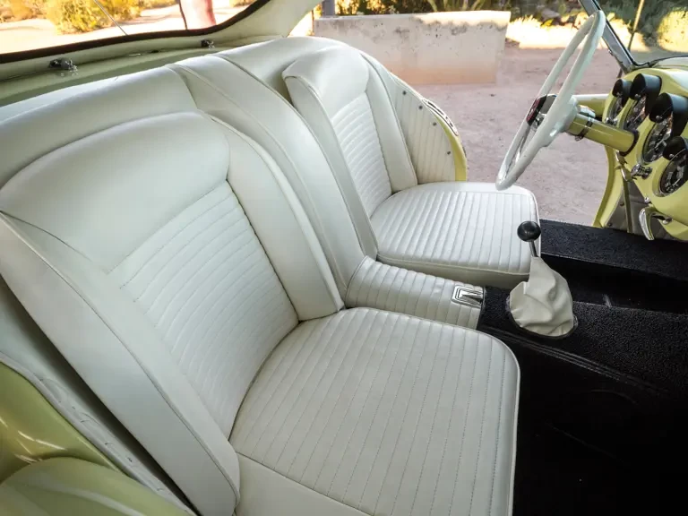 1954 Kaiser Darrin - Image 19 of 25