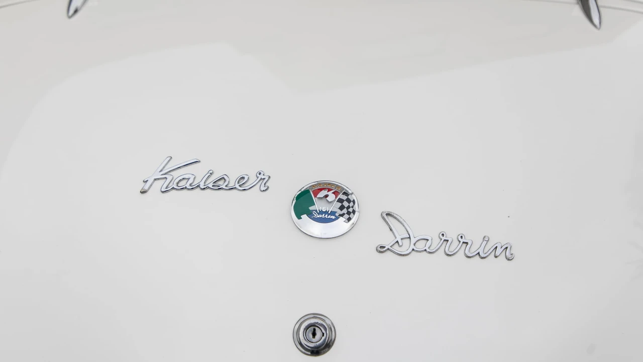 1954 Kaiser Darrin - Image 12 of 15