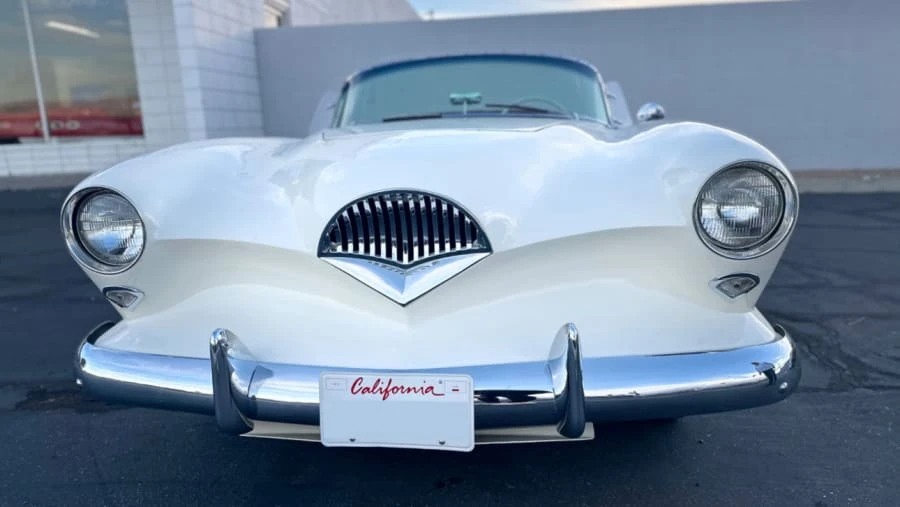 1954 Kaiser Darrin - Image 2 of 6