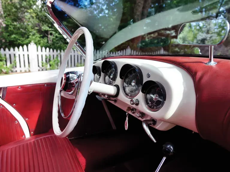 1954 Kaiser Darrin - Image 5 of 10