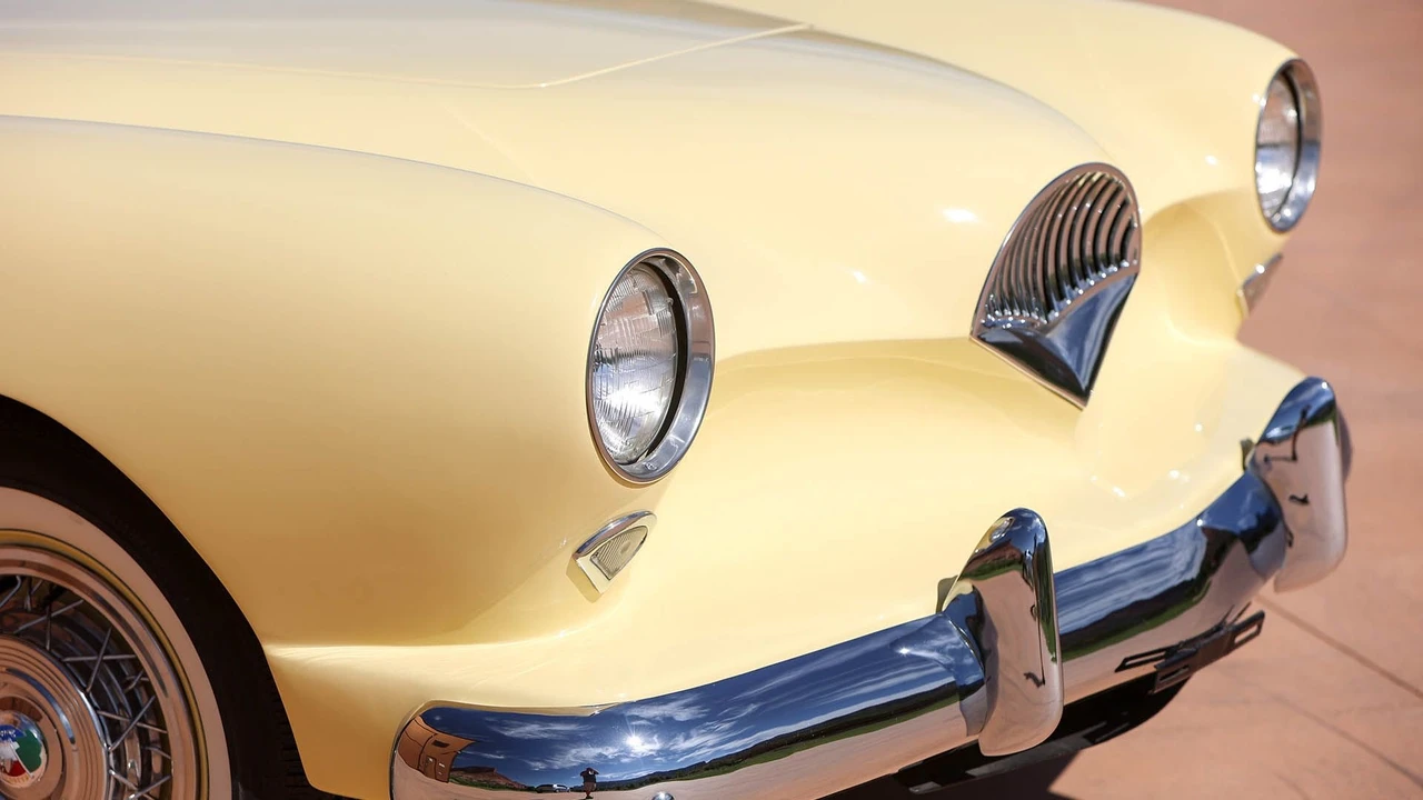 1954 Kaiser Darrin - Image 22 of 31