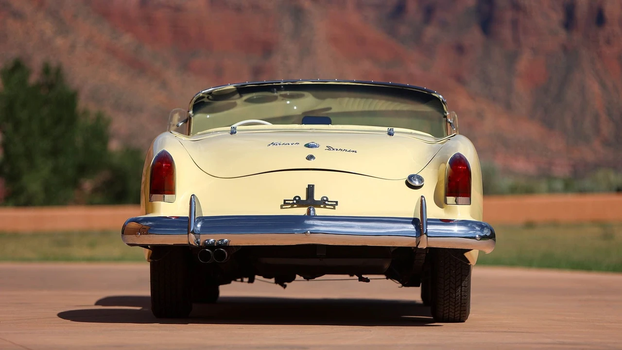 1954 Kaiser Darrin - Image 11 of 31