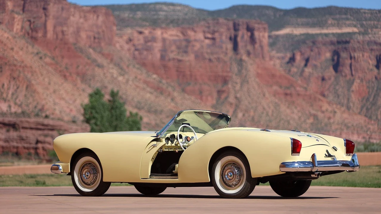 1954 Kaiser Darrin - Image 24 of 31