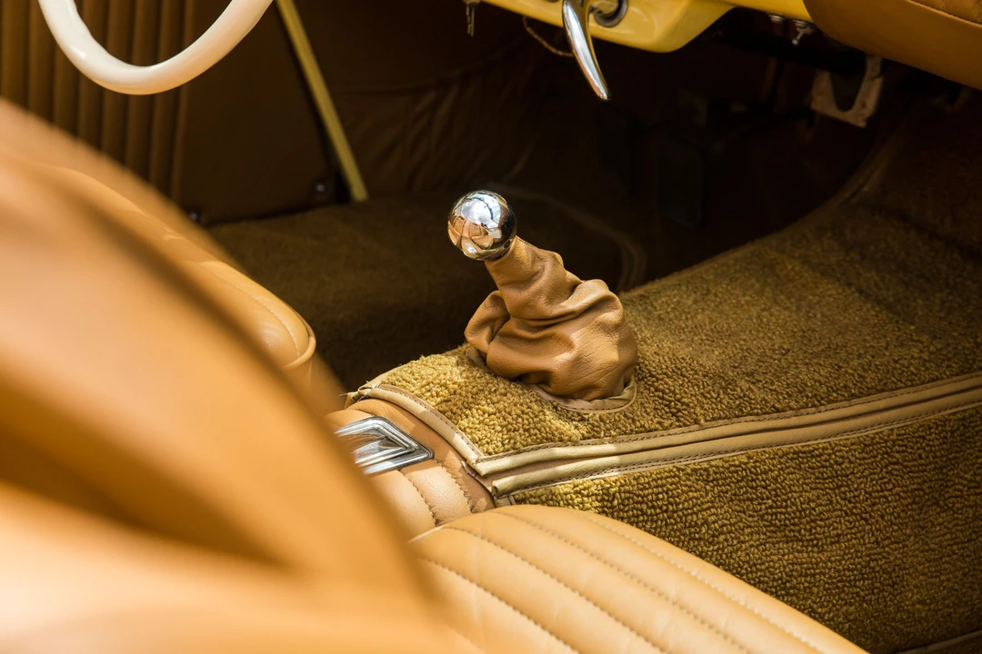 1954 Kaiser Darrin - Image 23 of 31