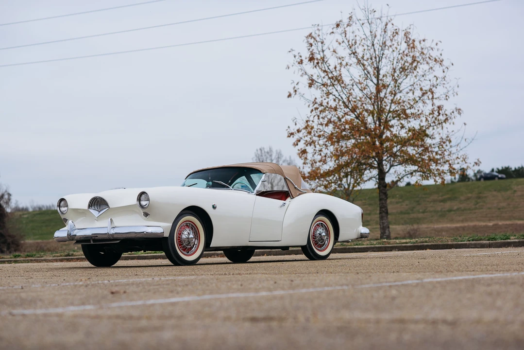 1954 Kaiser Darrin - Image 10 of 31