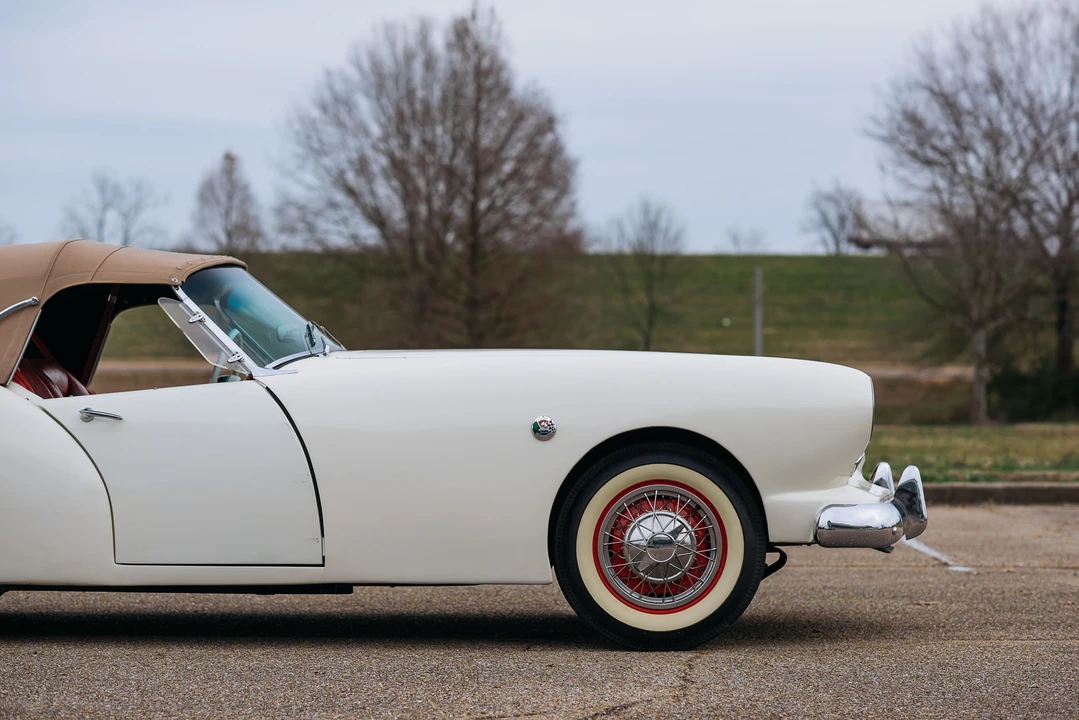 1954 Kaiser Darrin - Image 16 of 31